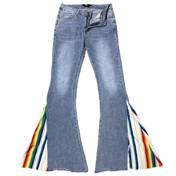 L&B Mid Rise Light Wash Serape Flare 6 - Picture 2 of 3
